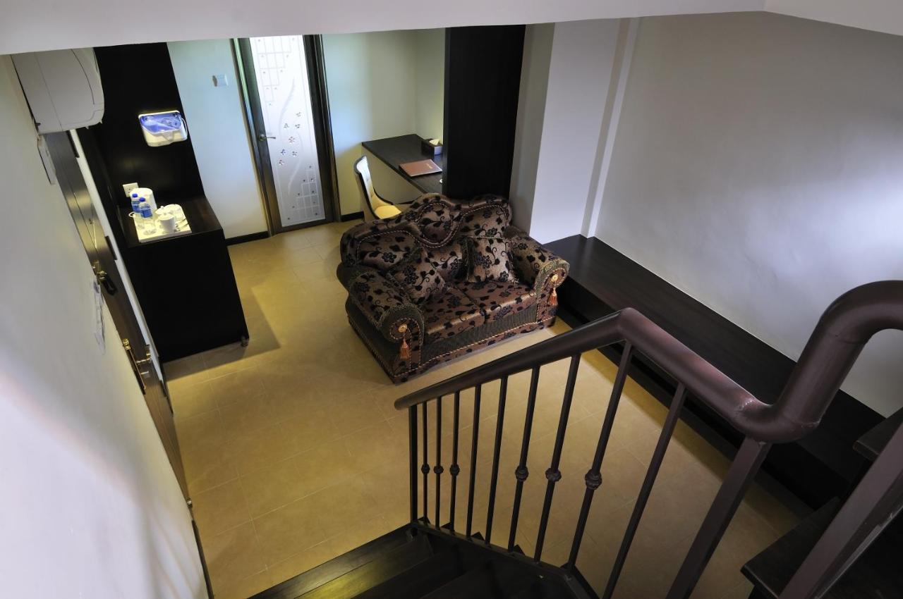 Ernes Hotel Perai Eksteriør bilde