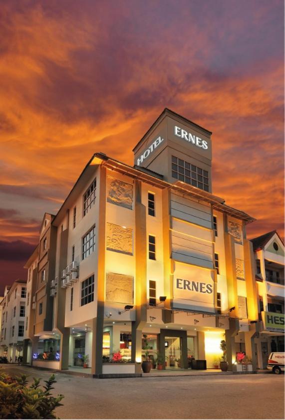 Ernes Hotel Perai Eksteriør bilde